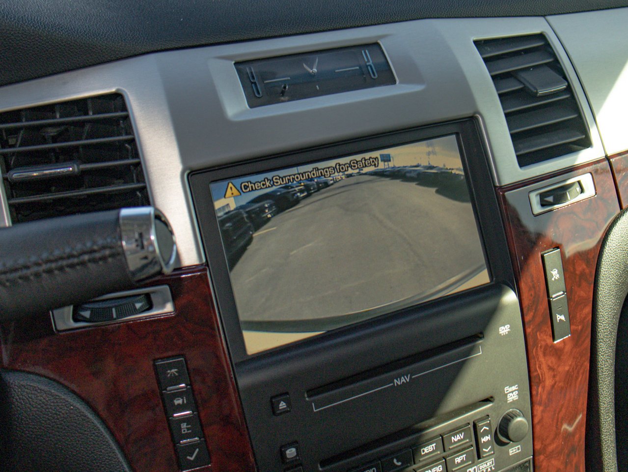 2008 Cadillac Escalade AWD 4dr White Sherwood Park - photo #25