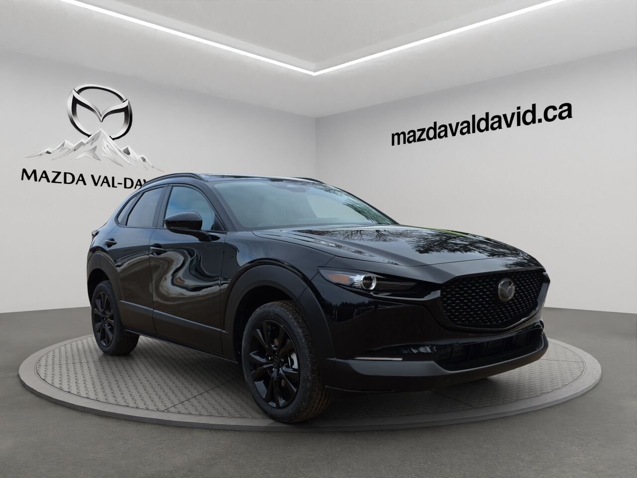 Mazda CX-30 Gs, awd, sièges, volant et rétroviseurs chauffants 2026 Noir de jais mica Val-David - photo #4