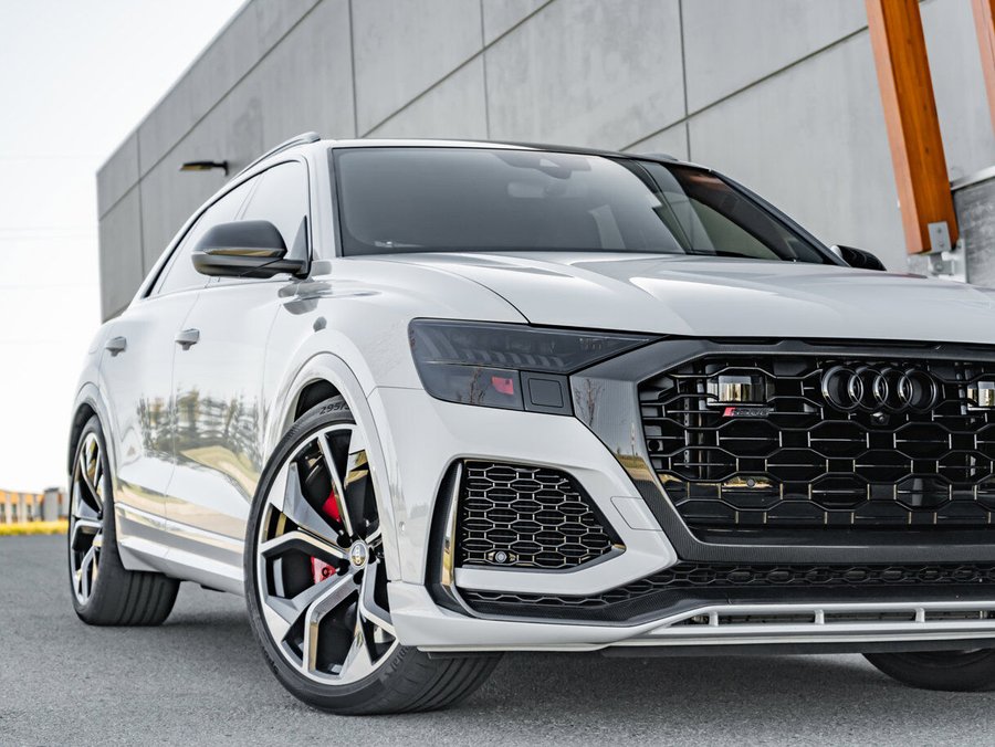 2021 Audi RS Q8 White
