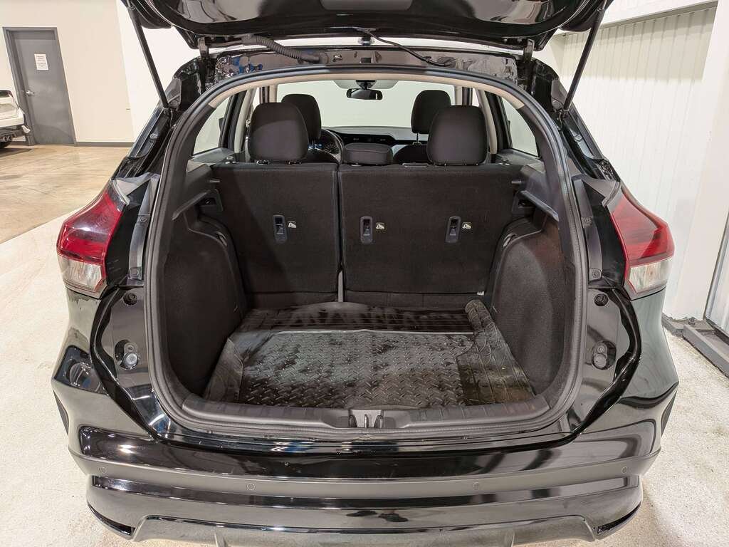 Nissan Kicks SV FWD 2024 Noir Val-David - photo #8