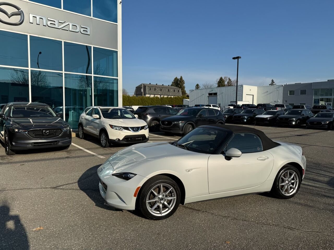 Mazda MX-5 2016 Blanc Ste-Marie - photo #15