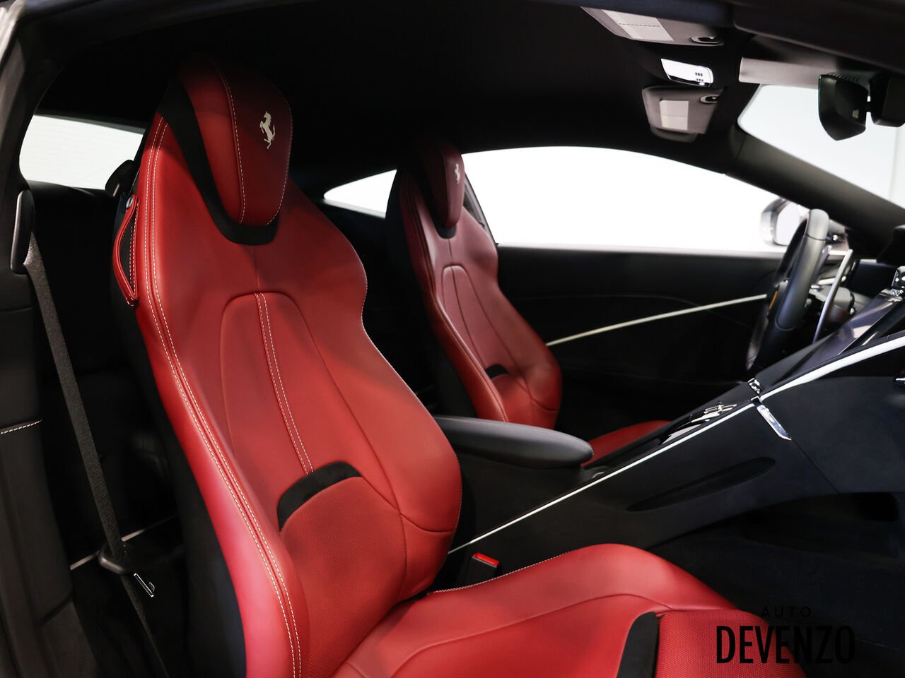 2021 Ferrari Roma Grey Saint-Eustache - photo #8