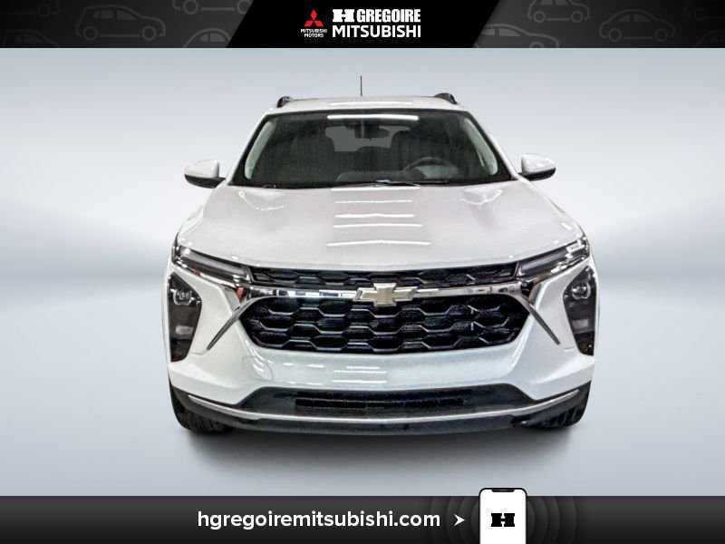 2025 Chevrolet Trax White Laval - photo #1