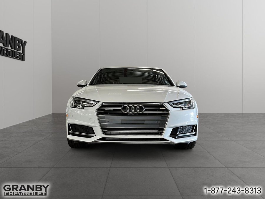 2019 Audi berline A4 Technik quattro White