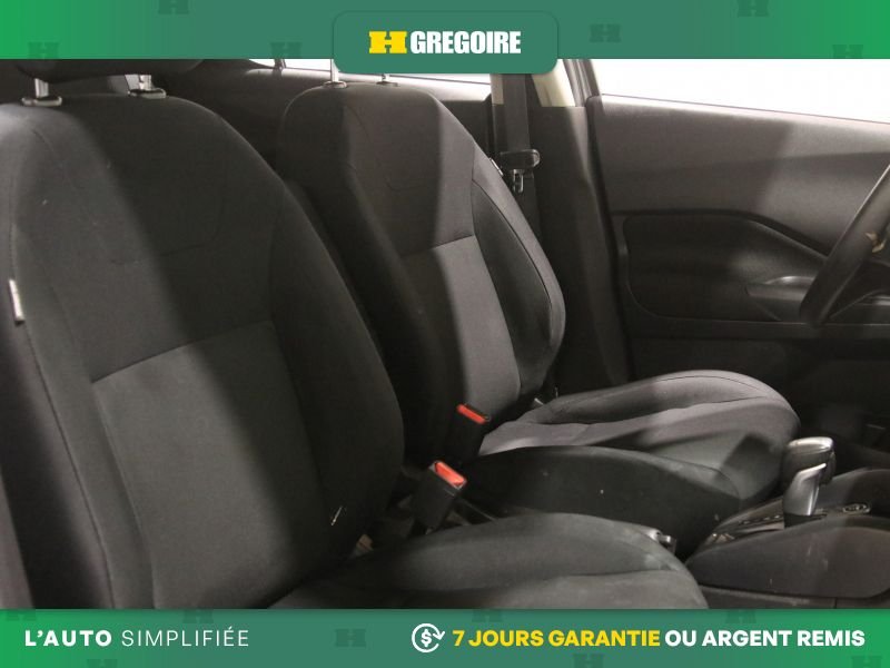 Nissan Kicks 2025 Gris Blainville - photo #28