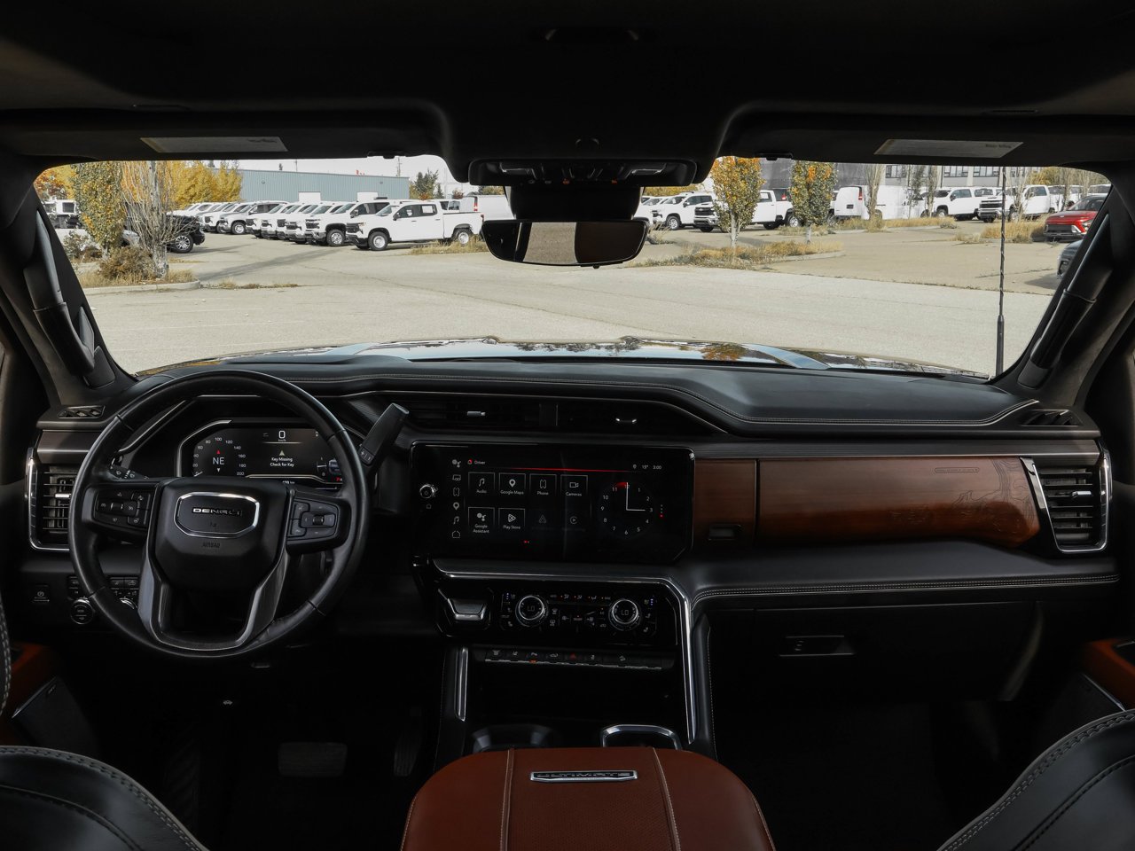 2024 GMC Sierra 3500HD 4WD Crew Cab 159 Denali Ultimate Black Sherwood Park - photo #16