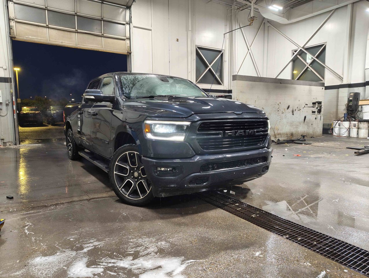 2019 Ram 1500 Sport 4x4 Crew Cab 6'4 Box Grey Sherwood Park - photo #1