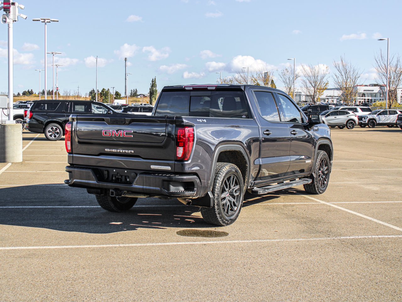 2024 GMC Sierra 1500 4WD Crew Cab 147 Elevation Grey Sherwood Park - photo #8