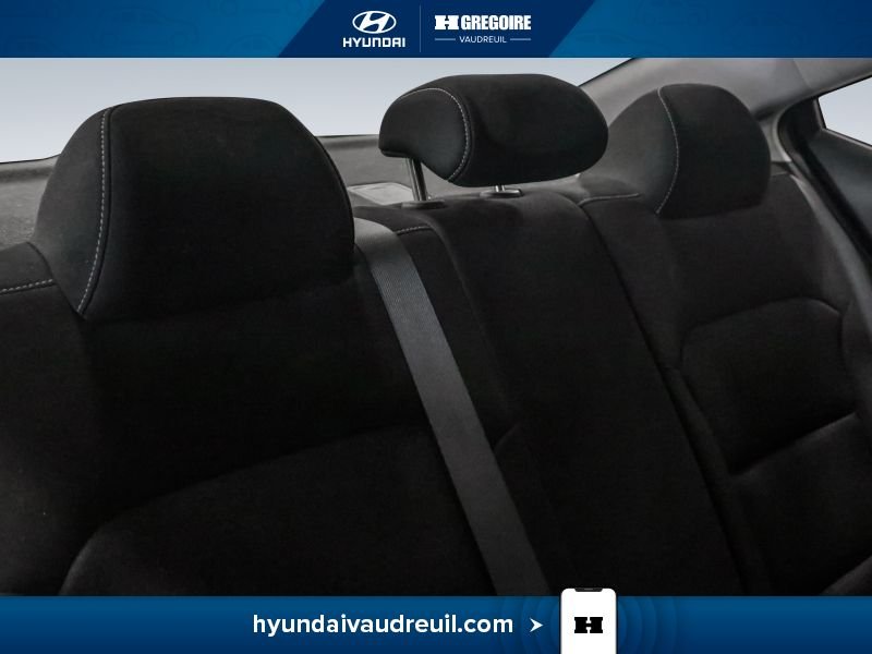 2018 Hyundai Elantra White Blainville - photo #30