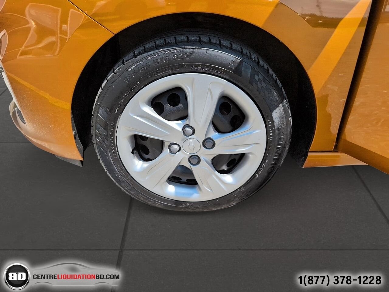 2019 Chevrolet Spark LS MANUELLE | BD0277 Orange Granby - photo #11