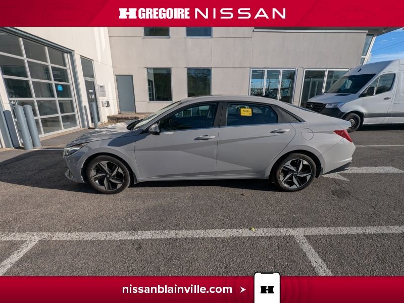 2023 Hyundai Elantra Silver Blainville - photo #10
