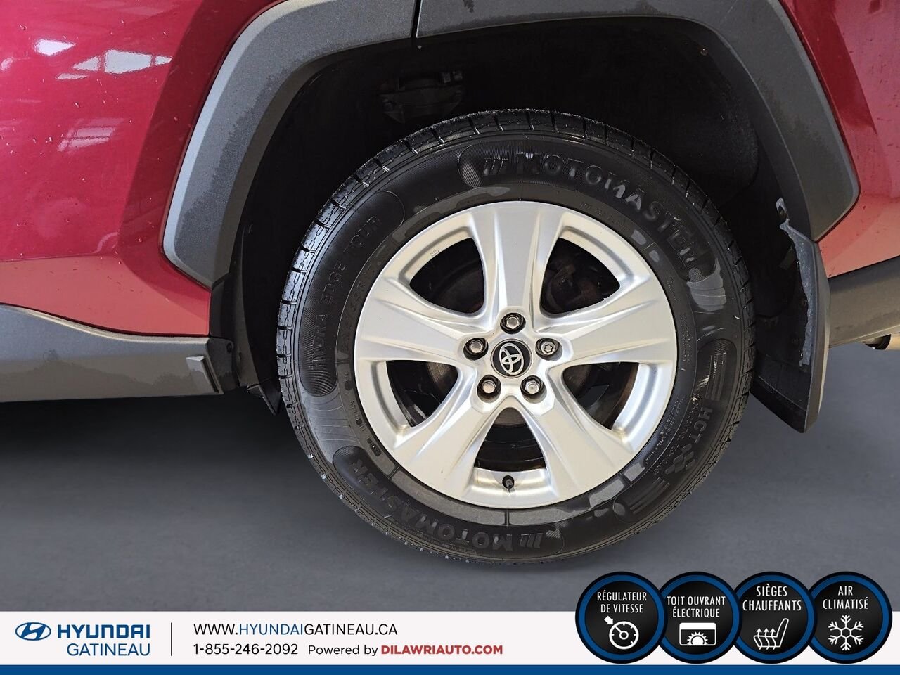 2020 Toyota RAV4 Red Gatineau - photo #6