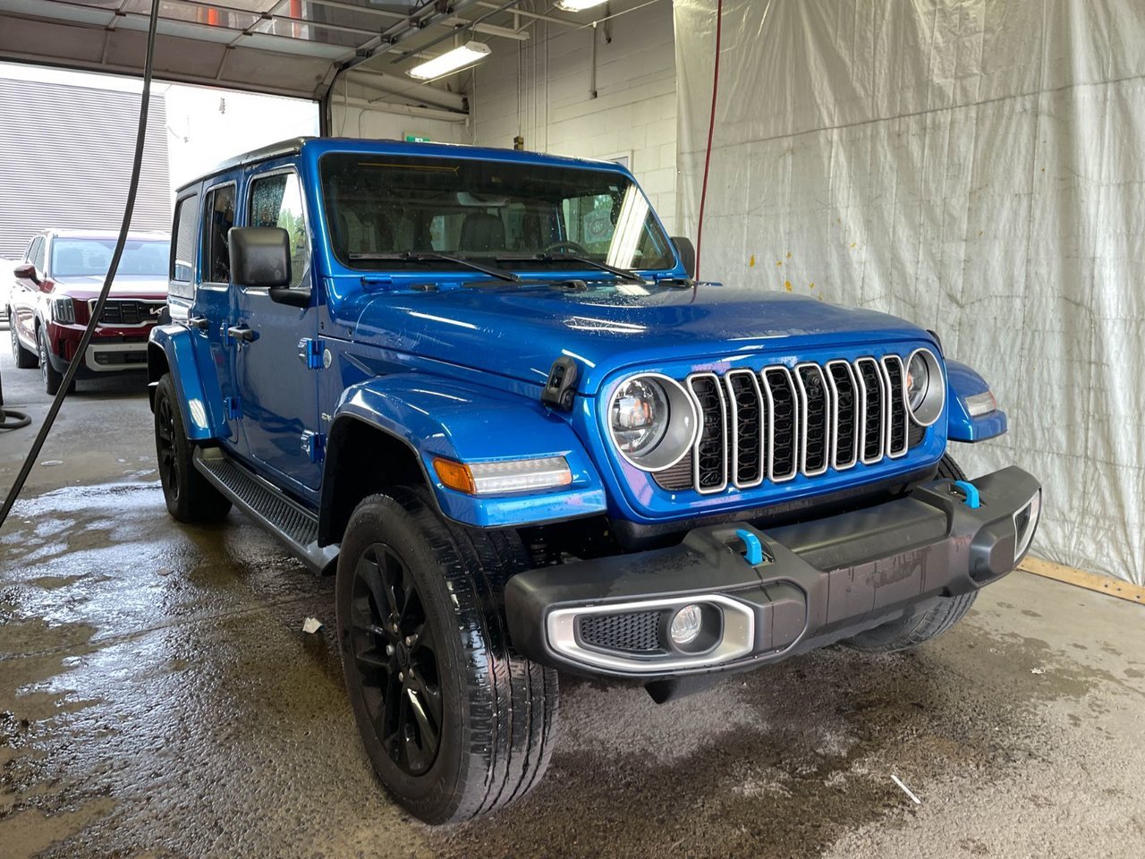 Jeep Wrangler 4xe SAHARA 4X4 GR TECH *NAV* CUIR SIÈGES CHAUFF ALPINE 2024 Bleu Saint-Jérôme - photo #9