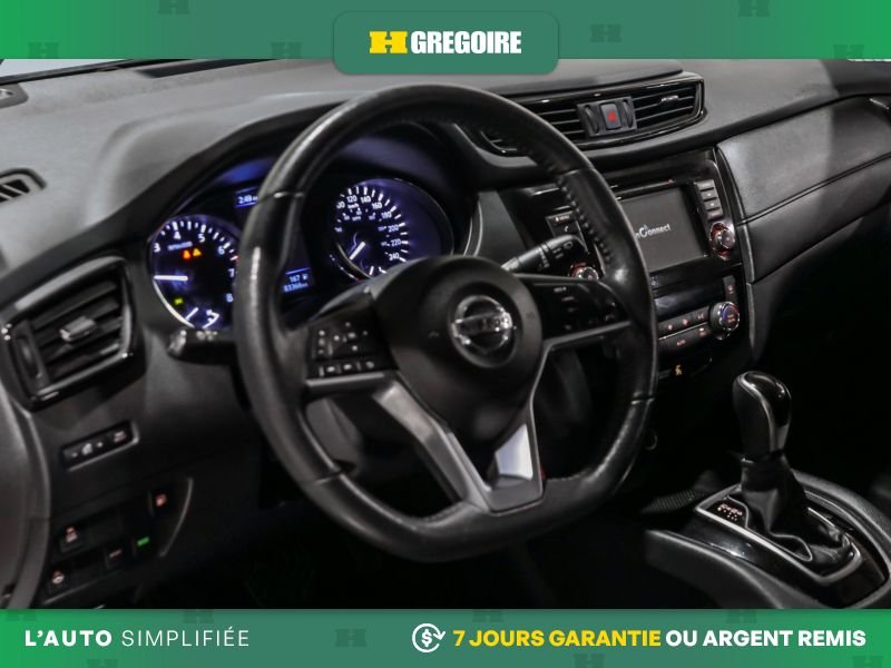 2020 Nissan Rogue White Laval - photo #11