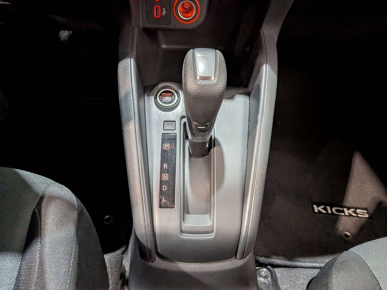 Nissan Kicks S FWD 2024 Noir Val-David - photo #23