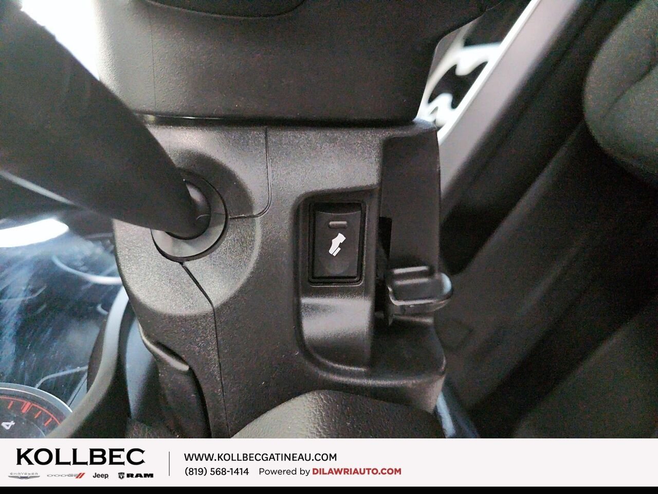 RAM 2500 Big Horn cabine d'équipe 4x4 caisse de 6 pi 4 po 2026 Couche nacrée rouge fondu Ottawa & Gatineau - photo #24