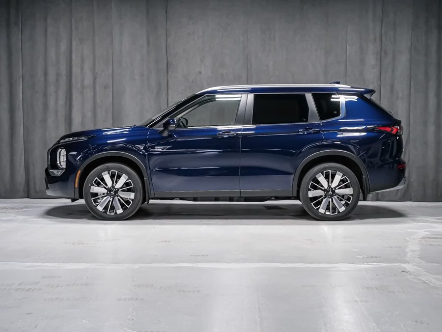 Mitsubishi Outlander PHEV SEL 2026 Bleu cosmique métallisé