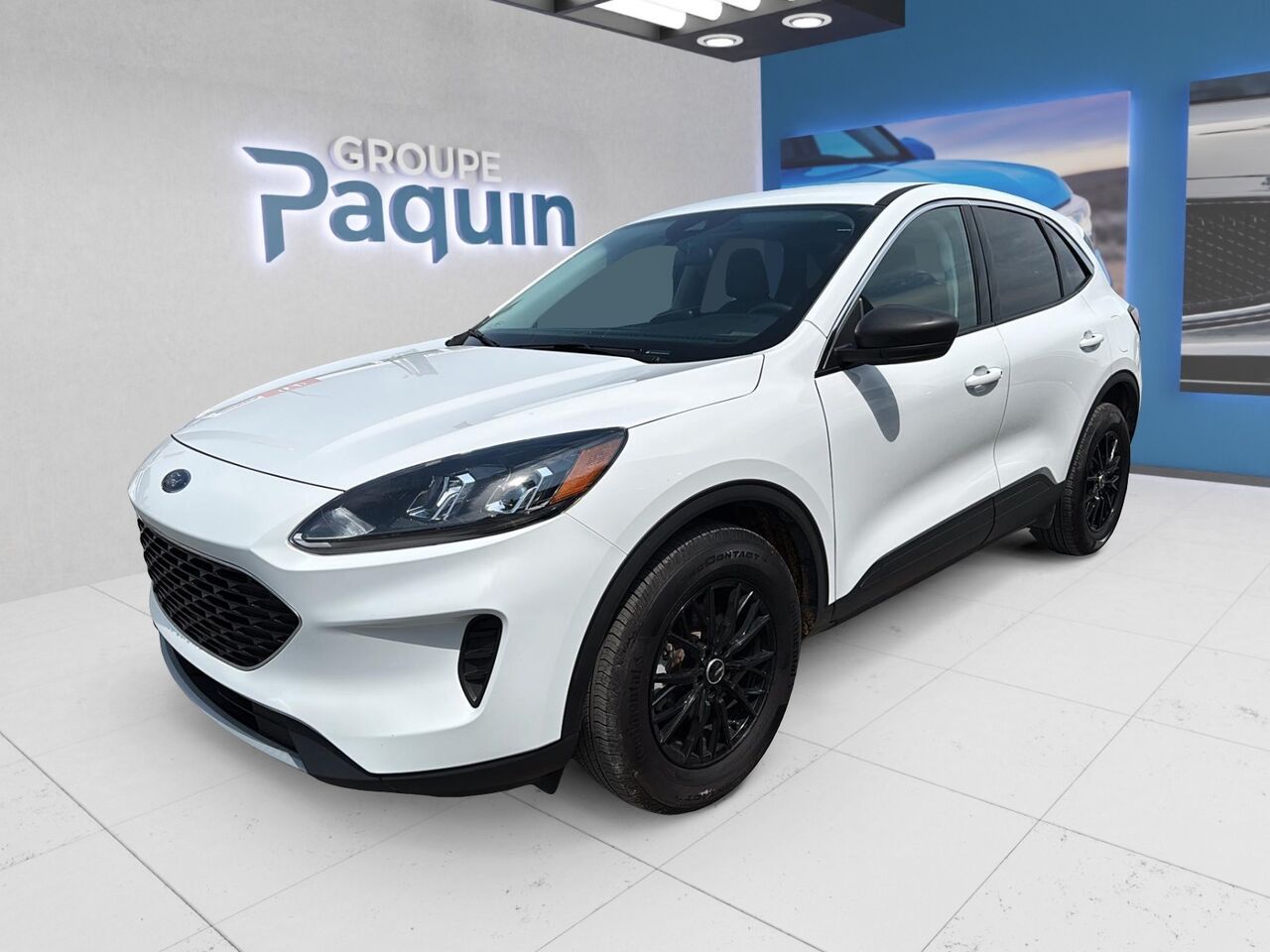 2022 Ford Escape Hybrid SE AWD   