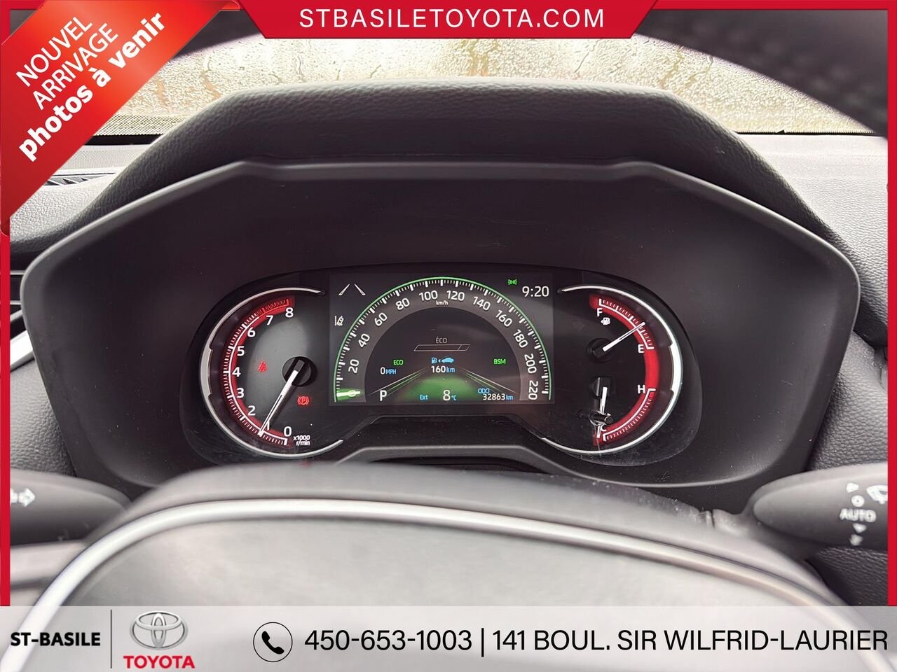 TOYOTA RAV4 2023 Argent Saint-Basile-le-Grand - photo #10