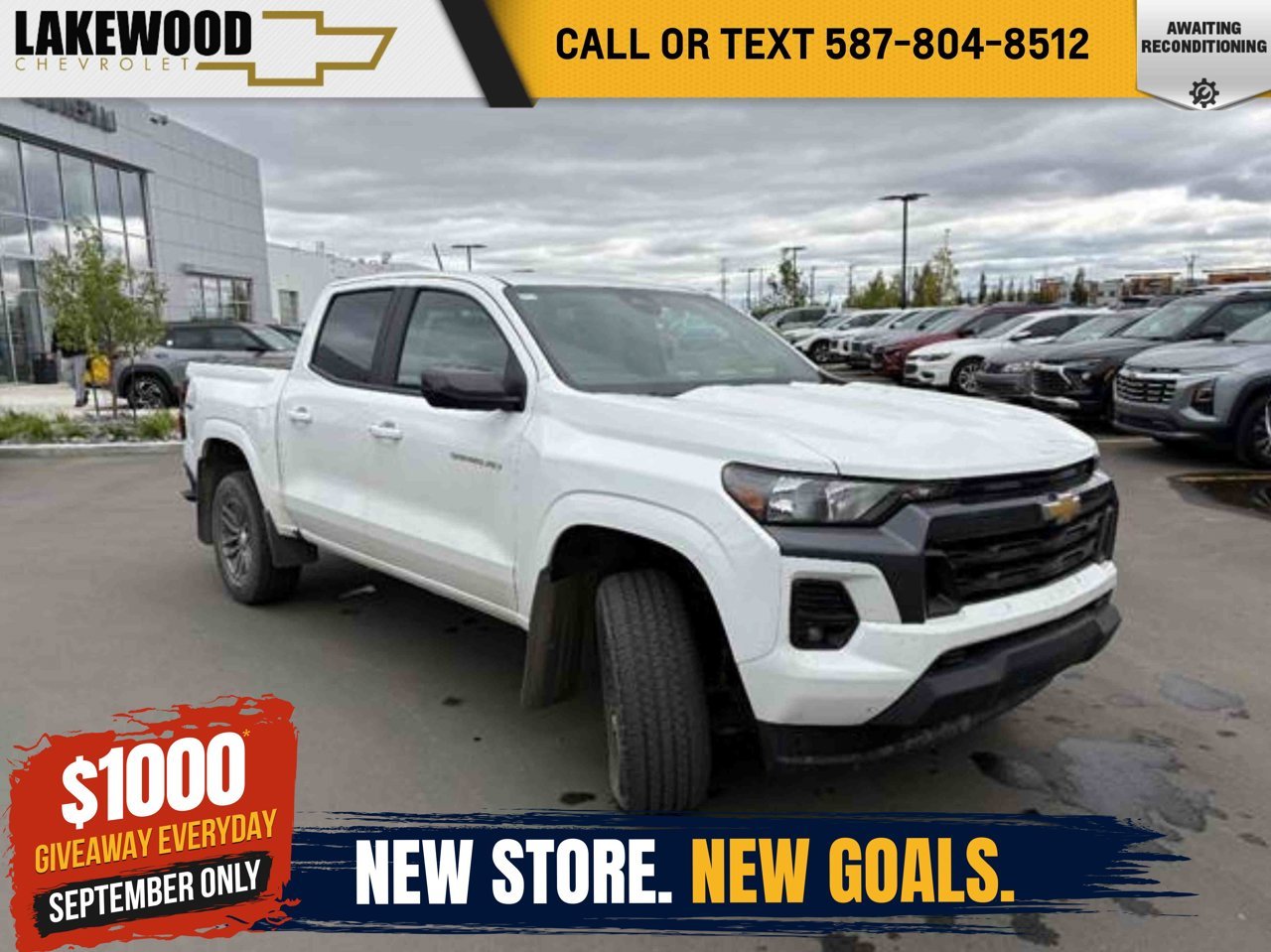 2023 Chevrolet Colorado 4WD Crew Cab LT White Sherwood Park - photo #0