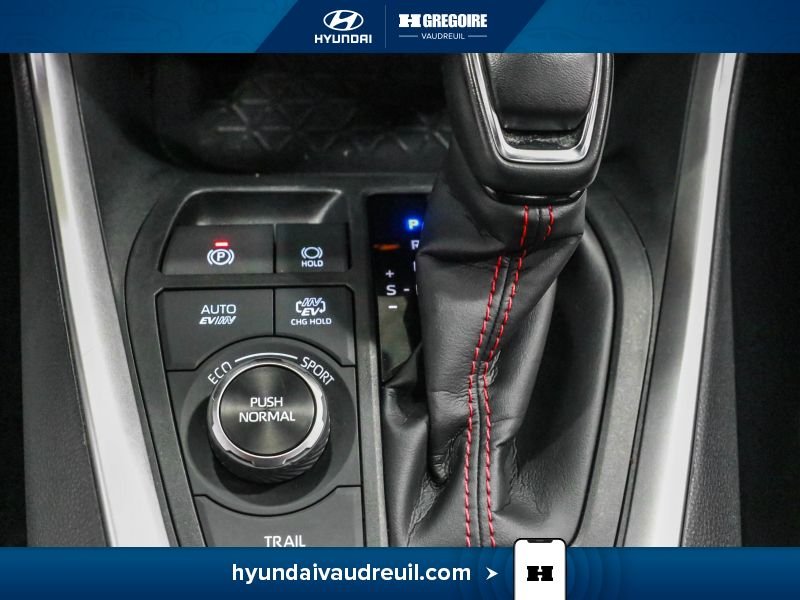 2024 Toyota RAV4 Prime Silver Laval - photo #32