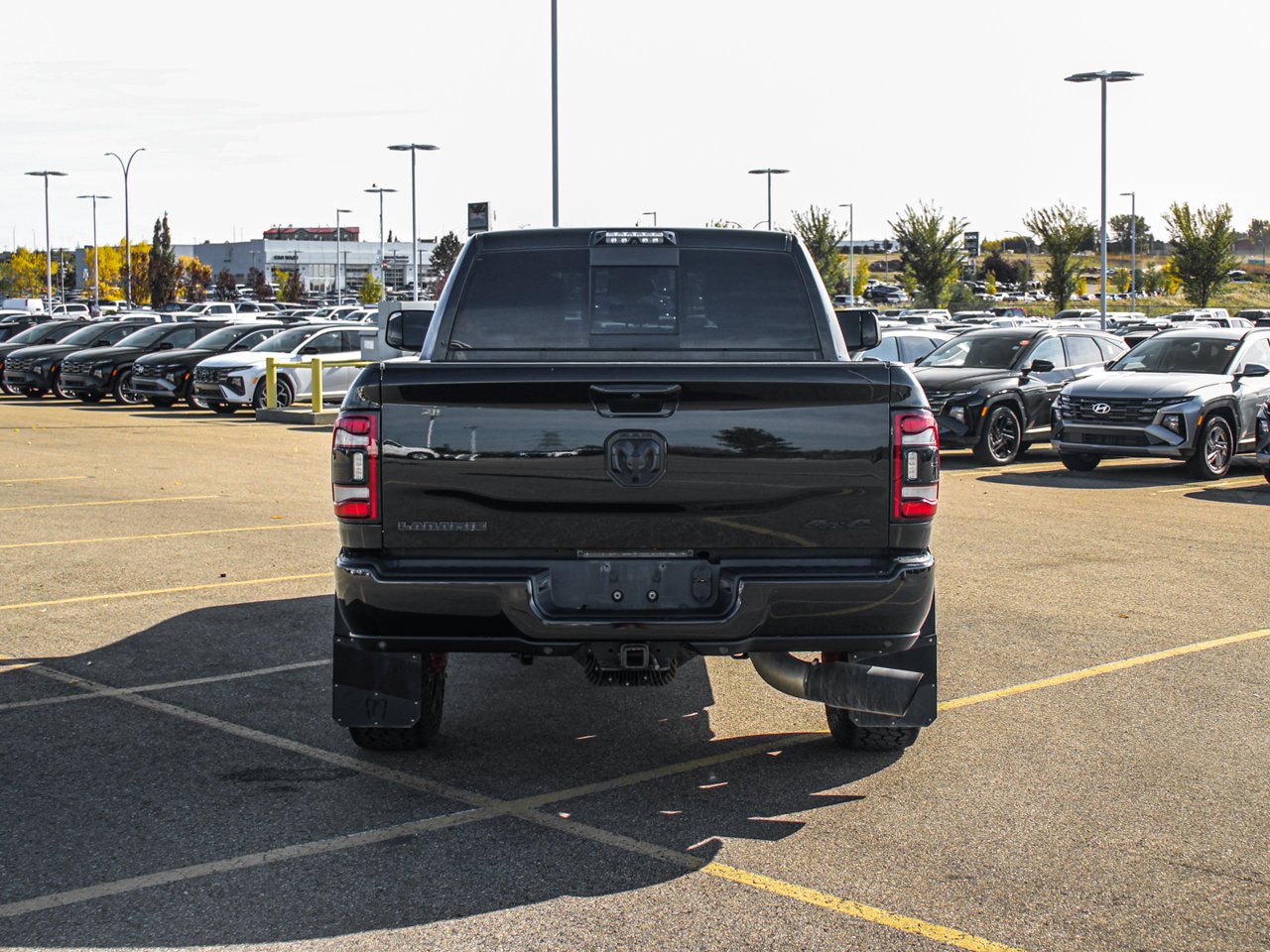 2019 Ram 3500 Laramie 4x4 Crew Cab 6'4 Box Black Sherwood Park - photo #6