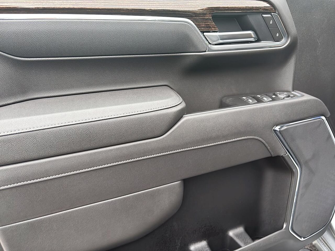 GMC Sierra 1500 ELEVATION 2026 STERLING METALLISE Saint-Hyacinthe - photo #10