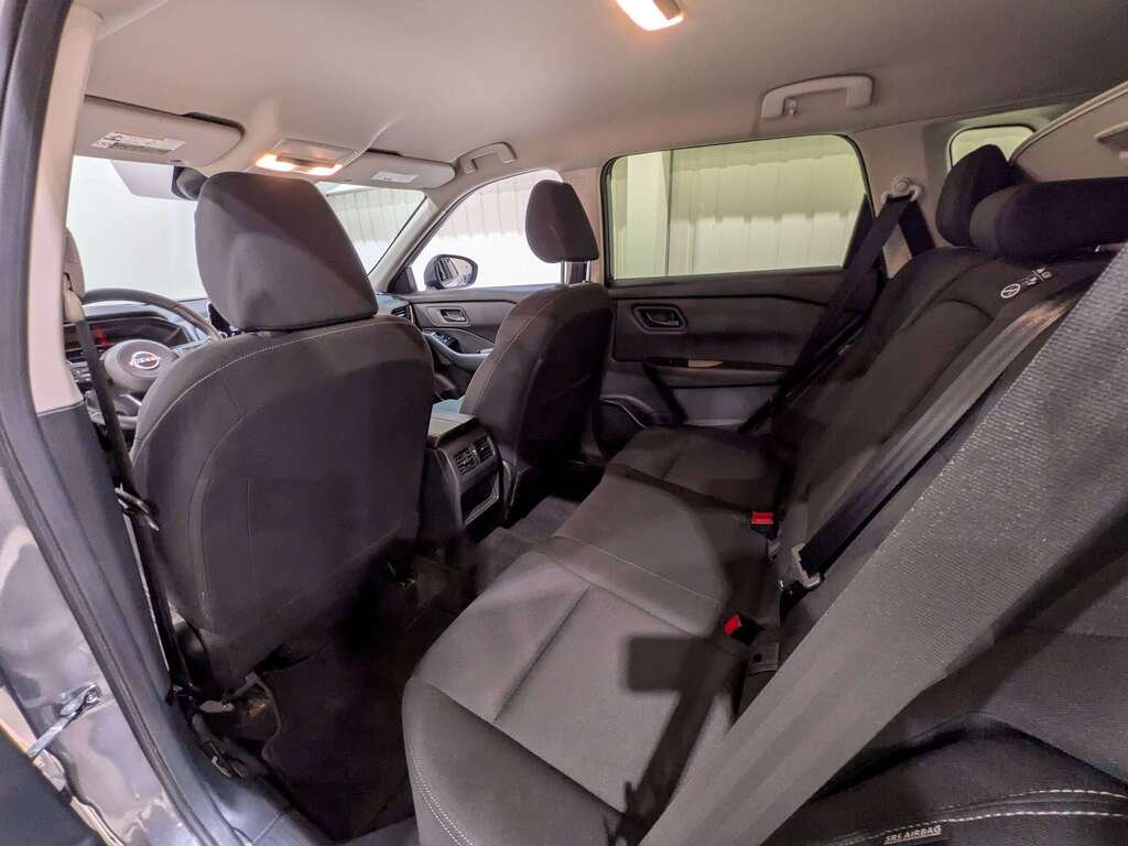 2024 Nissan Rogue AWD S Grey Val-David - photo #8