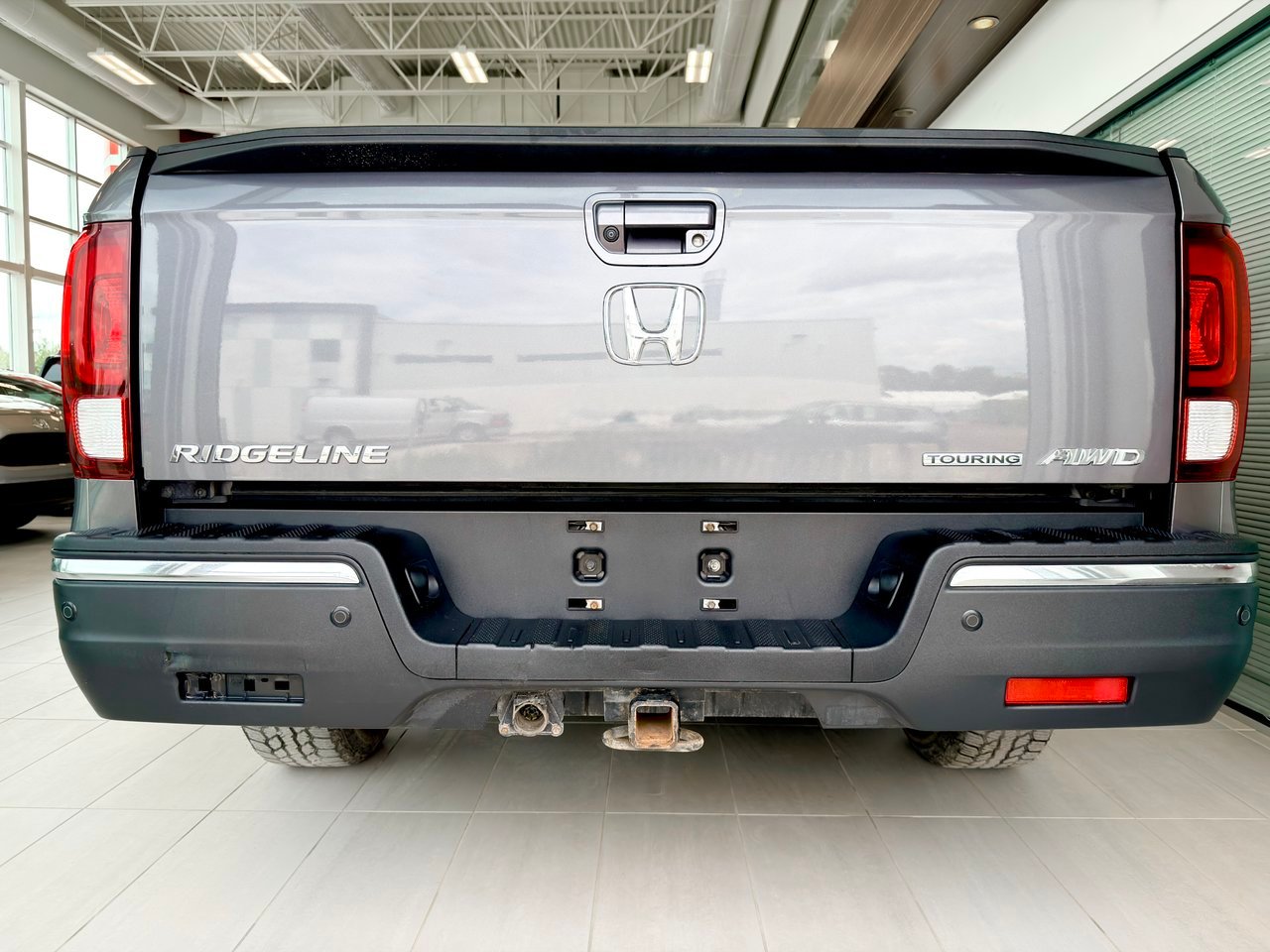 2019 Honda Ridgeline Silver Notre-Dame-des-Prairies - photo #9