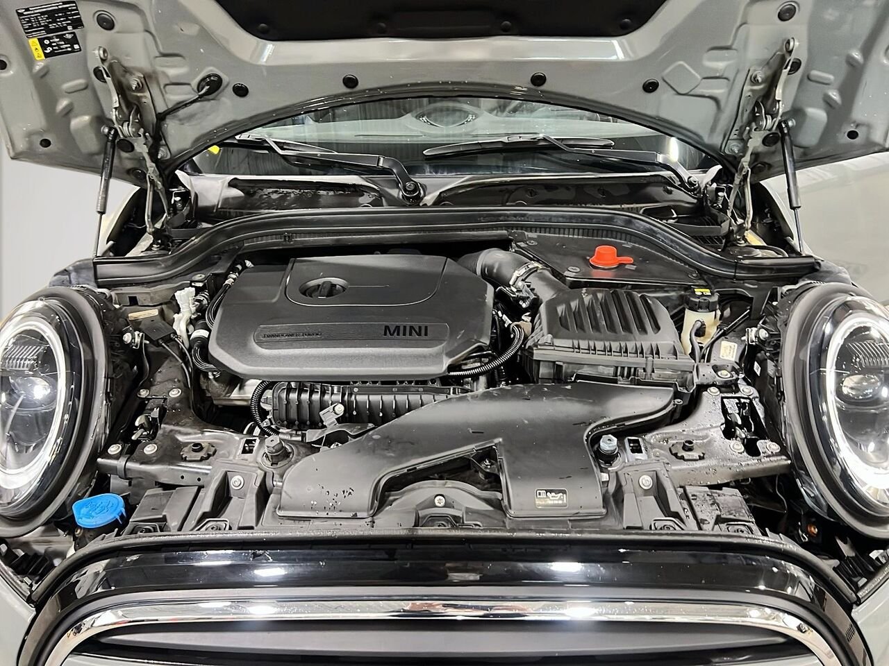 2022 MINI cabriolet Grey Québec - photo #10