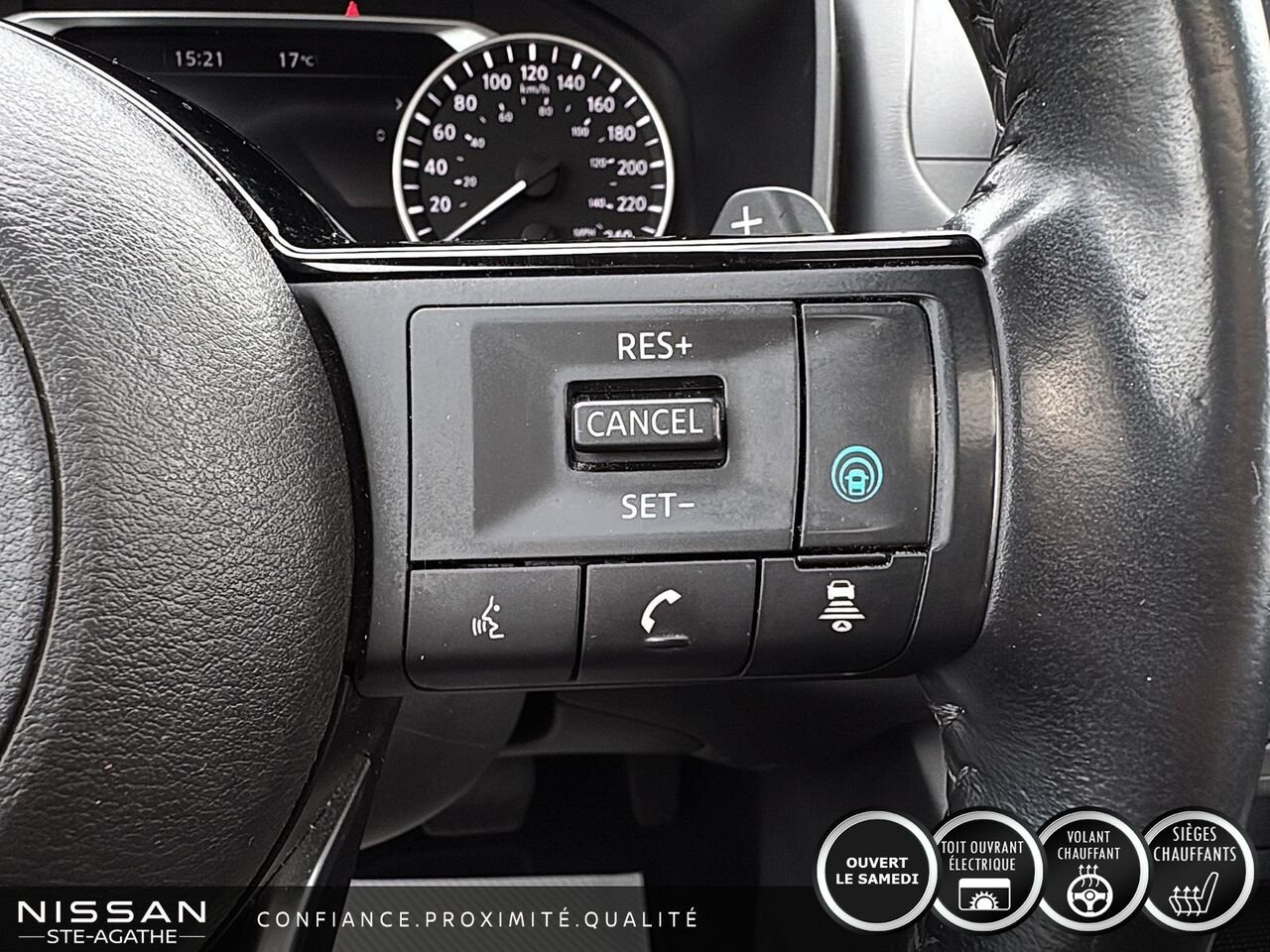 Nissan Rogue SV TA | 98 110 KM | UN SEUL PROPRIÉTAIRE | JAMAIS ACCIDENTÉ 2021 Gris Saint-Jérôme - photo #18
