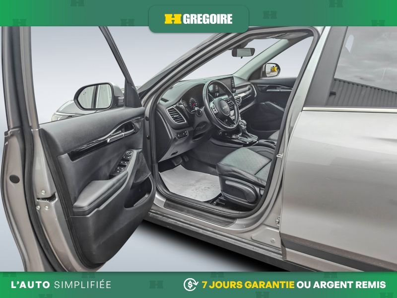Kia Seltos 2023 Argent Blainville - photo #11