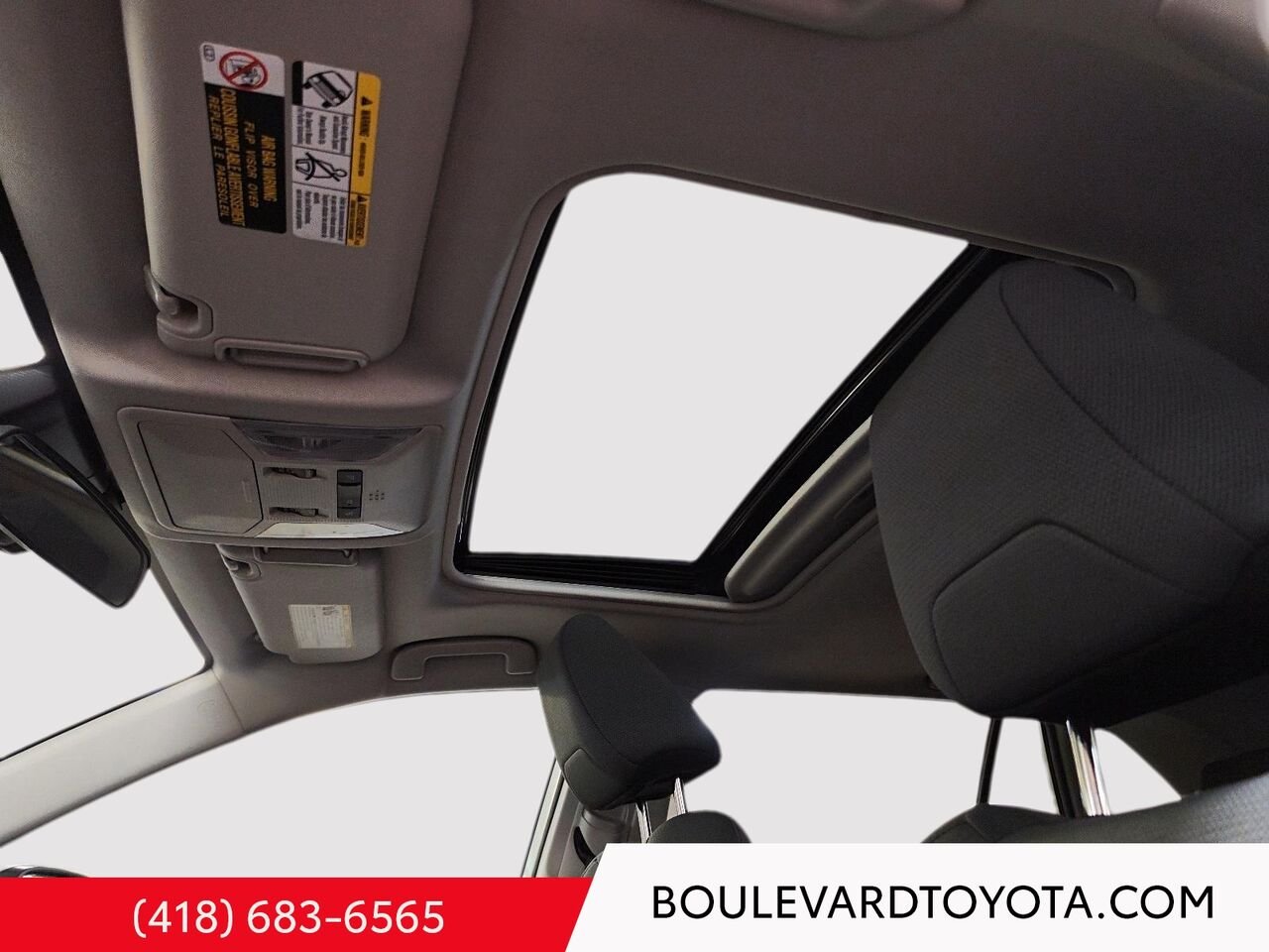 2022 Toyota RAV4 100457A-69 | XLE, AWD Silver Québec - photo #10