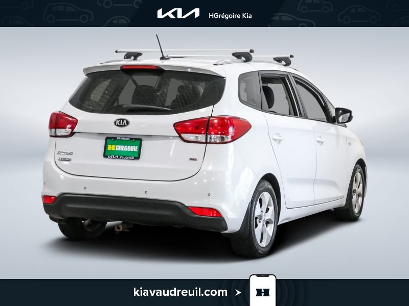 2014 Kia Rondo White Laval - photo #6