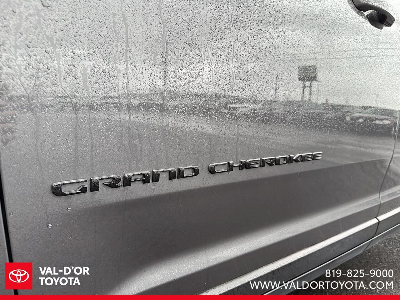 Jeep Grand Cherokee L Altitude 4x4 2024 Gris Val-d'Or - photo #6