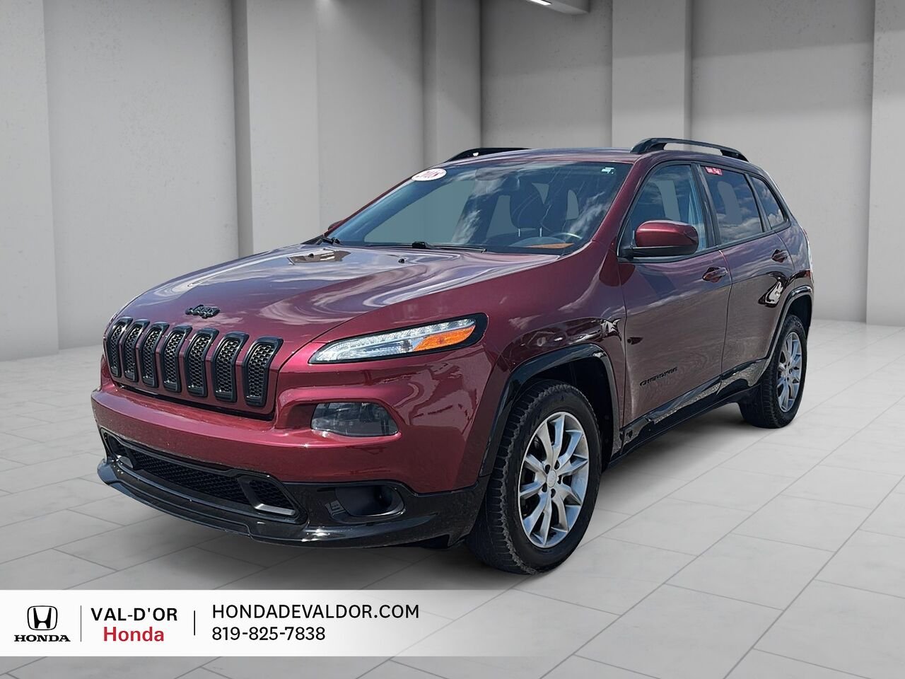 2018 Jeep Cherokee North édition spéciale 4x4 *Disponibilité limitée* Red Val-d'Or - photo #0