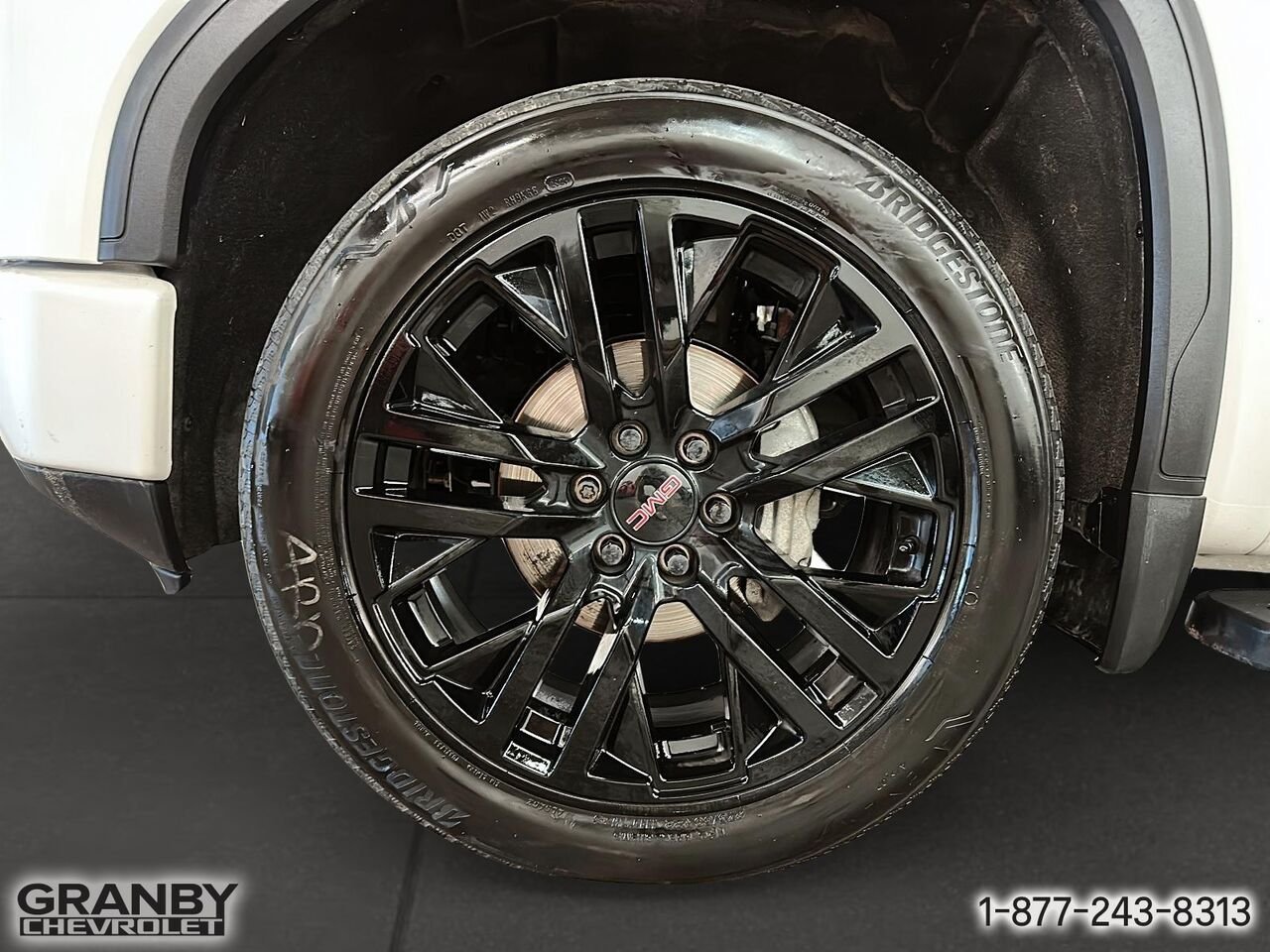 GMC Sierra 1500 Denali cabine multiplace 4RM 157 po | G3549 2021 Blanc Granby - photo #9