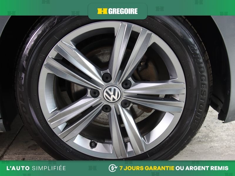 2019 Volkswagen Jetta Grey Laval - photo #8