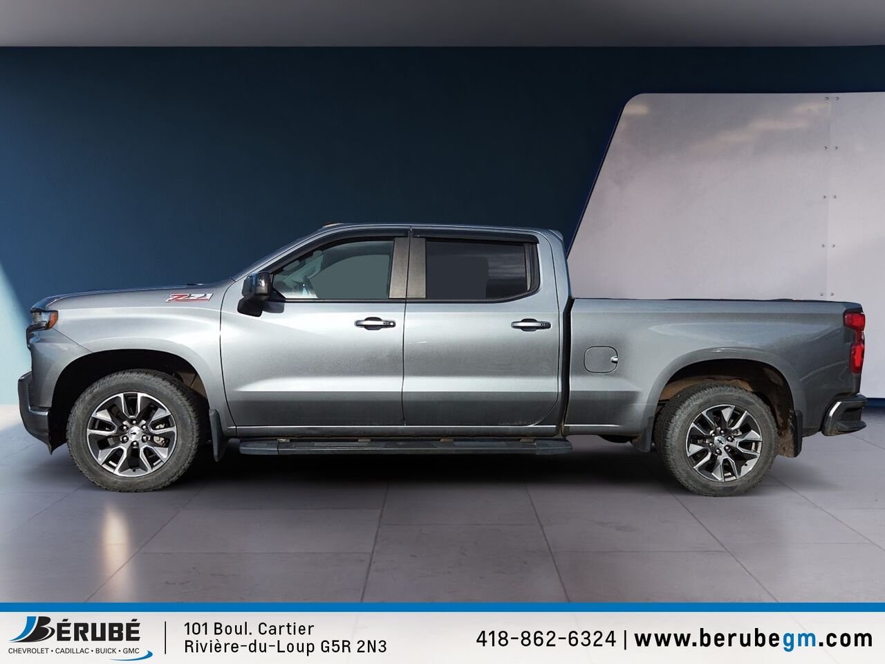 CHEVROLET Silverado 1500 4WD Crew Cab 2019 Gris Rivière-du-Loup - photo #2