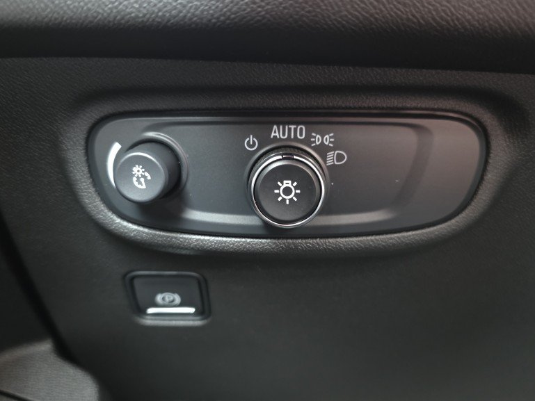 GMC Terrain SLE Elevation AWD 2024 Noir Mont-Laurier - photo #24