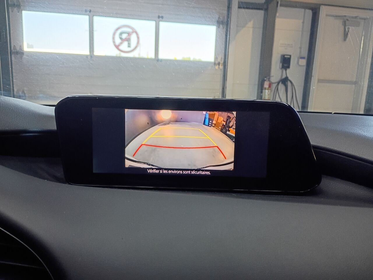 2019 Mazda Mazda3 White Blainville - photo #29