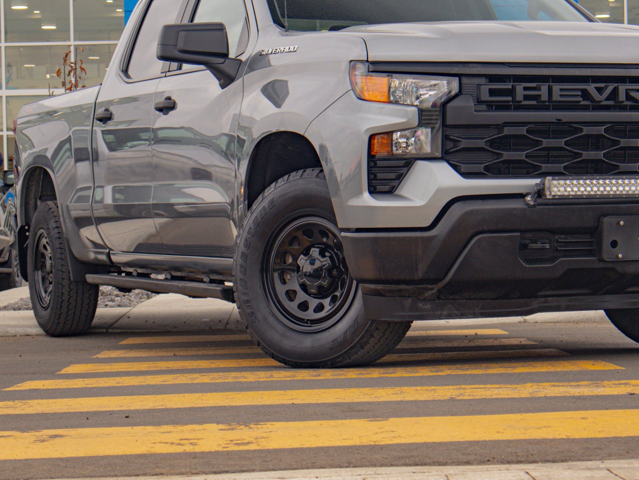 2023 Chevrolet Silverado 1500 4WD Crew Cab 147 Work Truck Grey Sherwood Park - photo #5