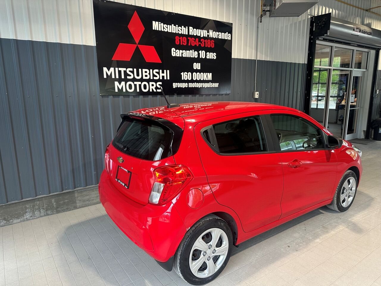 2021 Chevrolet Spark Red Mont-Laurier - photo #4