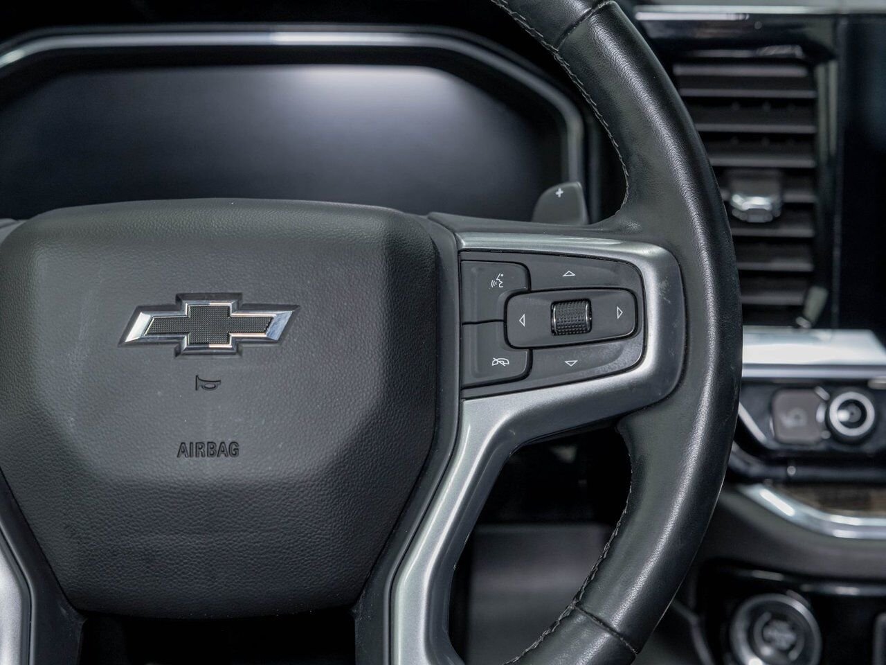 2024 Chevrolet Silverado 1500 RST TRUE NORTH NHT CREW 4X4 V8 *NAV BOSE BEDLINER Black Saint-Jérôme - photo #15