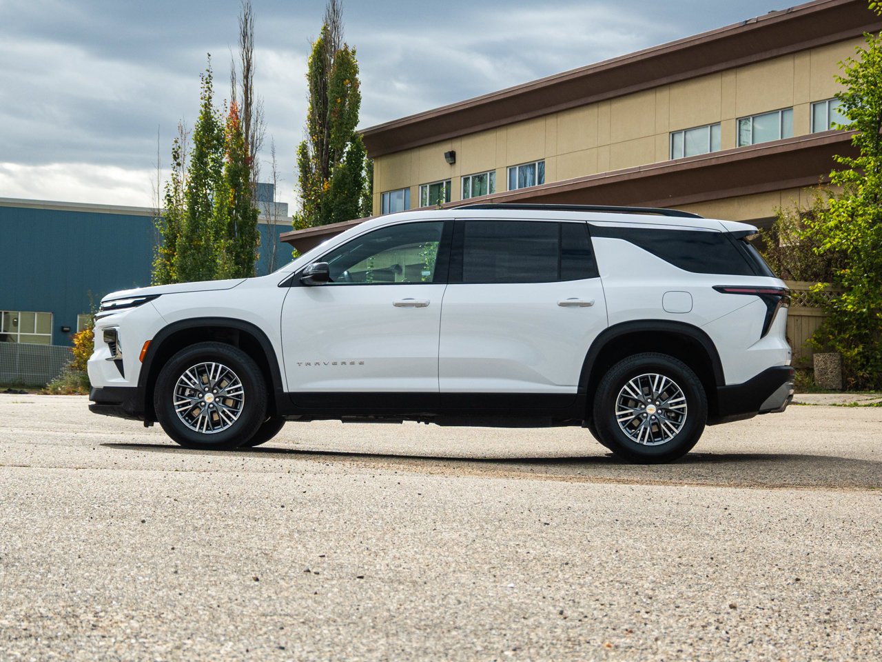 2026 Chevrolet Traverse AWD 4dr LT White Sherwood Park - photo #10