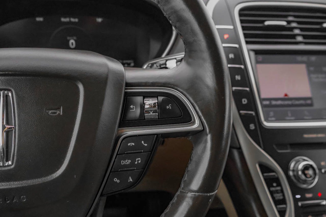2020 Lincoln Nautilus Reserve AWD White Sherwood Park - photo #22