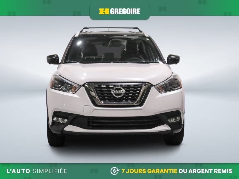 2019 Nissan Kicks White Laval - photo #1