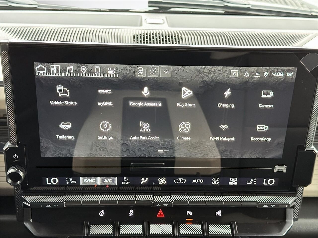 2026 GMC HUMMER EV SUV HUMMER EV 2X Void Black Saint-Hyacinthe - photo #16