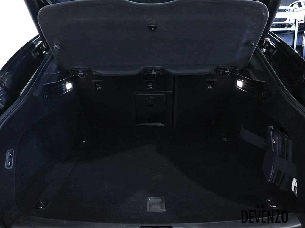 2022 Maserati Levante Black Saint-Eustache - photo #26