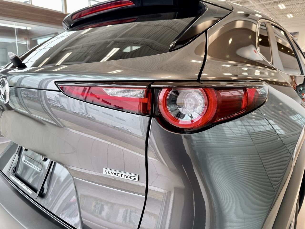 2024 Mazda CX-30 Grey Notre-Dame-des-Prairies - photo #11